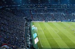 开云下载-巴萨鏖战墨西哥，阿圭罗关键战不手软