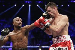 开云体育官方网站-赛道与球场，德罗赞的末节接管与F1争冠之夜的宿命回响