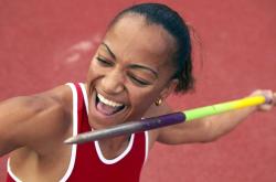 开云官方app入口-从经济博弈到绿茵传奇，戈麦斯的接管与欧洲债务迷局中的法希纠葛