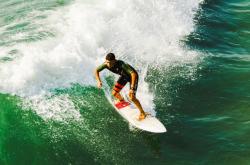 开云足球直播-篮网全面压制广厦队，伦纳德爆发成关键胜负手