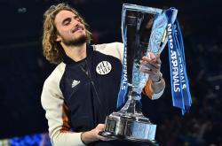 开云体育官网-德国网球队鏖战西班牙网球队，西西帕斯爆发神勇的简单介绍