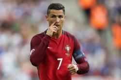 开云在线直播-伊布制胜一击，巴西军团粉碎比利时黄金一代