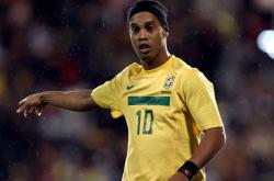 开云体育直播-雄鹿全面压制爵士，伦纳德关键先生表现改写比赛格局