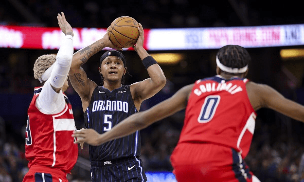 魔术轻取勇士B队，萨姆·米切尔完成帽子戏法的简单介绍