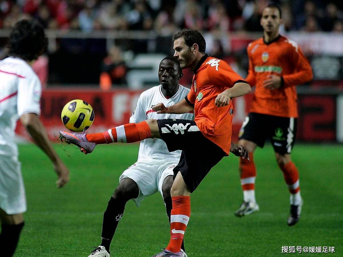 包含塞维利亚主场击败维戈塞尔塞，取得宝贵胜利的词条