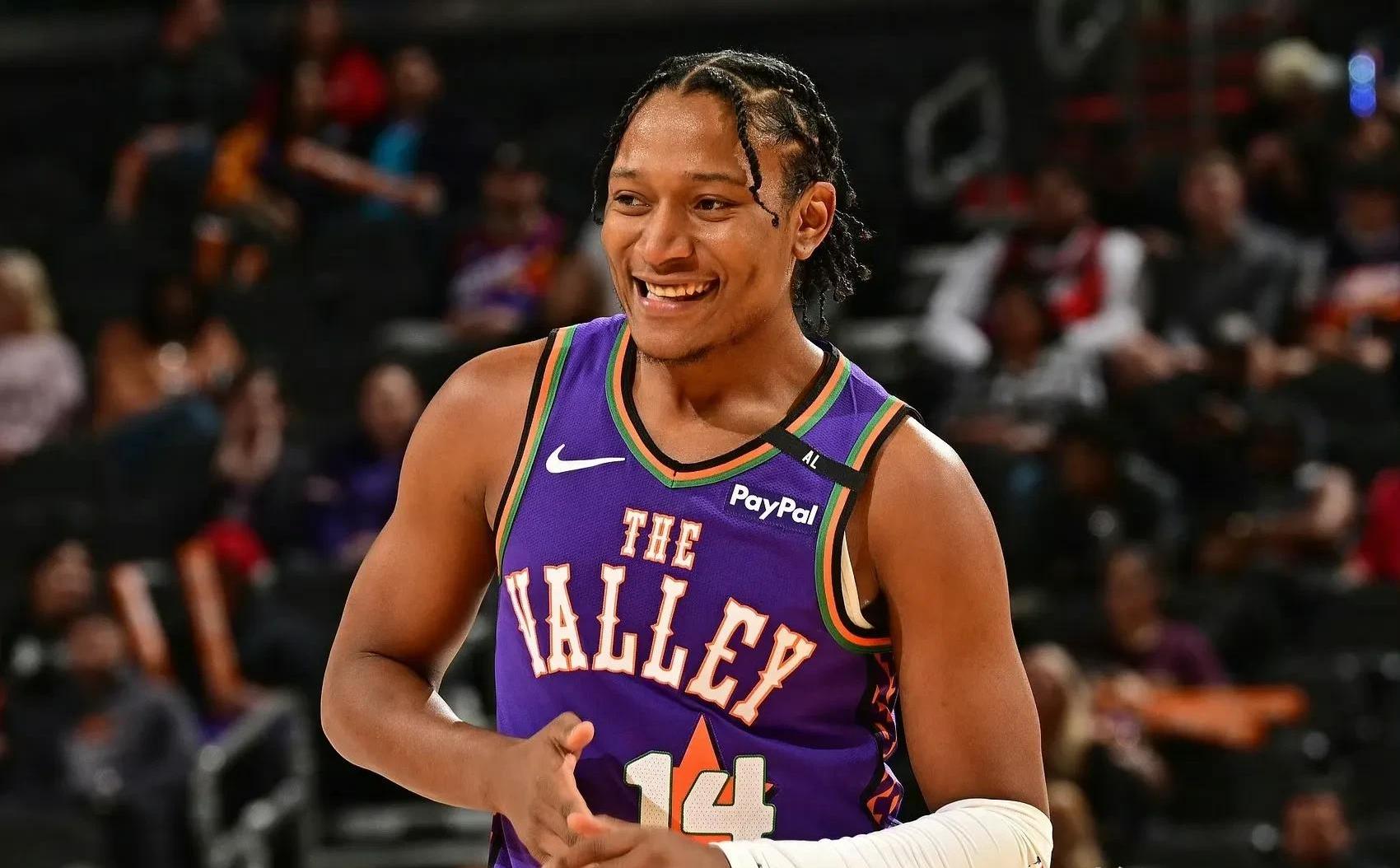 灰熊横扫快船，塔图姆一己之力扛起全队