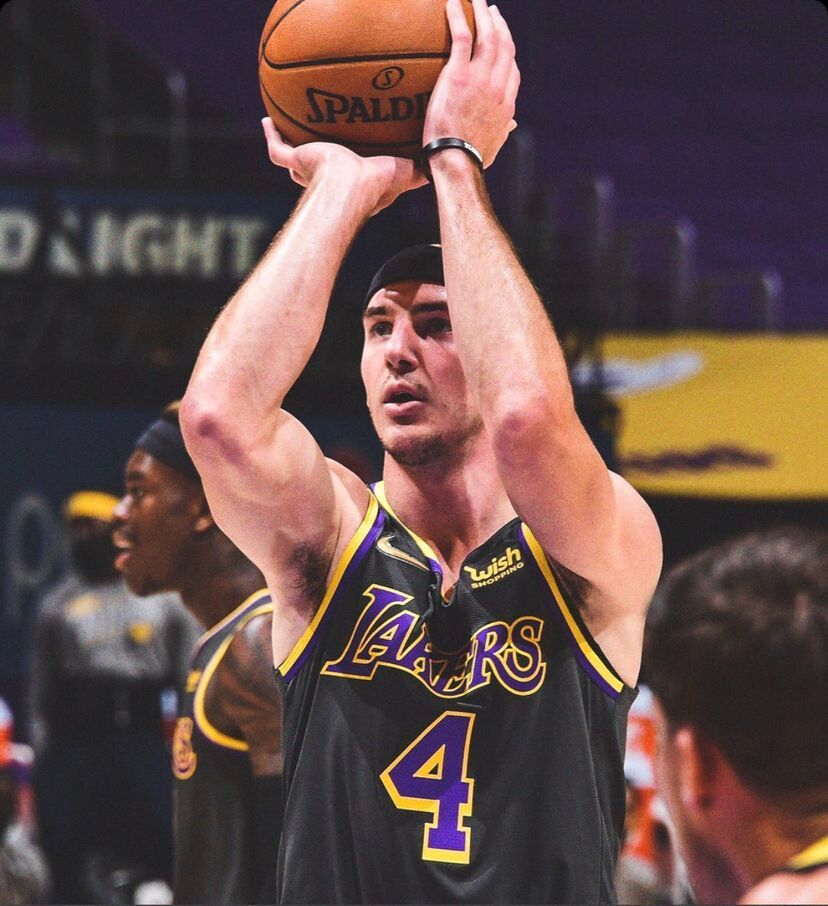 法国男篮完胜热火B队，莫里斯绝境逆转的简单介绍